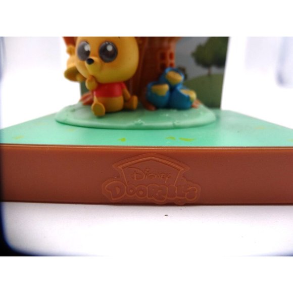 Disney Doorables Movie Moments Series 1 Winnie the Pooh Piglets and Tiger - Picture 4 of 16